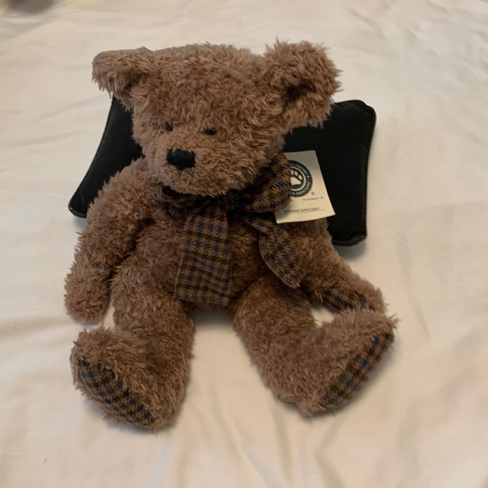 Boyd’s bear Webber Vanguaro